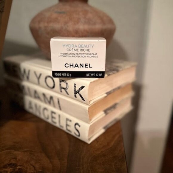 CHANEL HYDRA BEAUTY Cream NIB - Picture 2 of 3